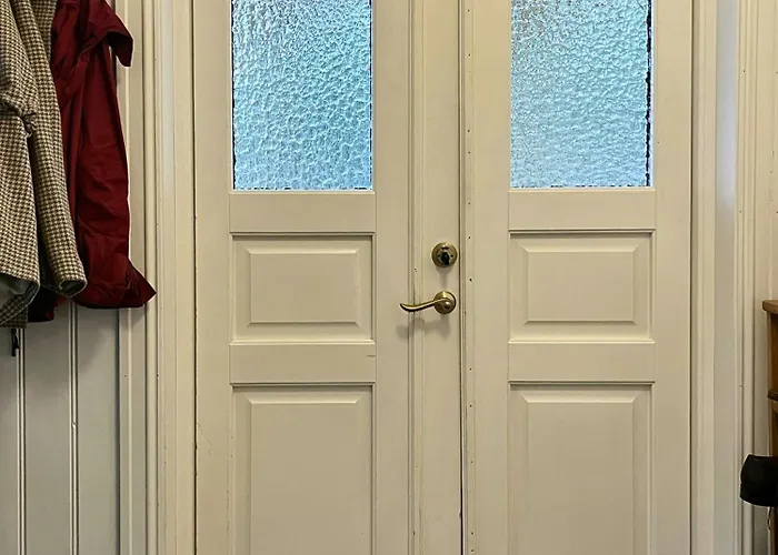 Vakantiehuis Yellow House From 1880 In Hyggen