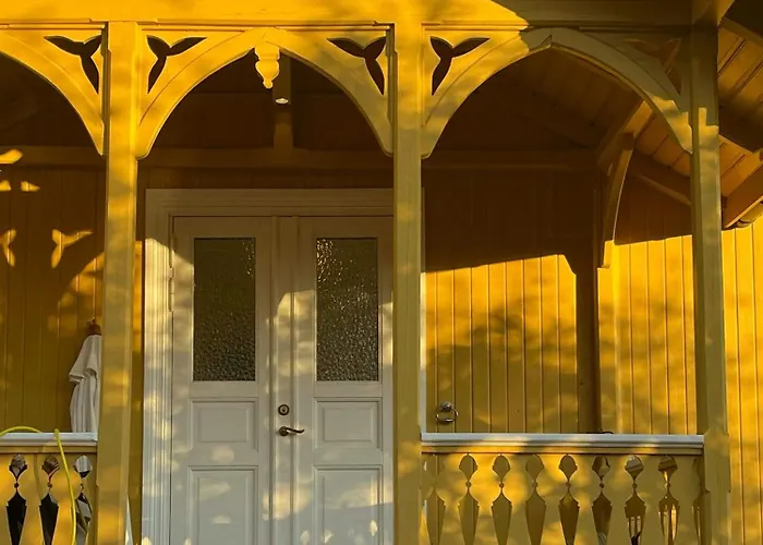 Dom wakacyjny Yellow House From 1880 In Hyggen